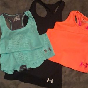 Under Armour tanks